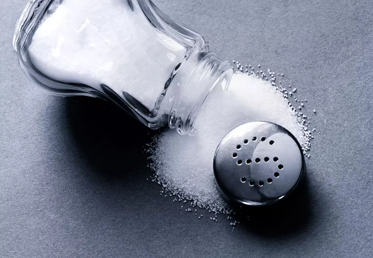 Healthy Salt Alternatives: How to Reduce Your Salt Intake Effectively